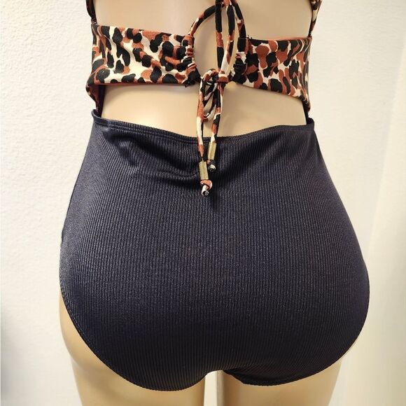 BRAND NEW MOONSTRUCK ONE PIECE WOMEN'S SWIMSUITS - Picture 12 of 15